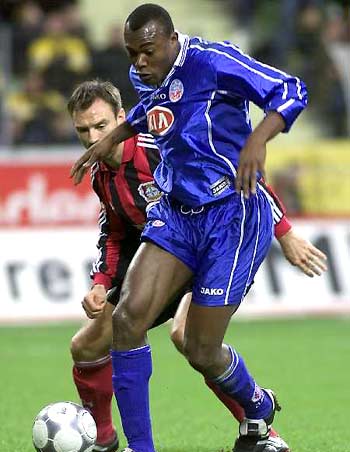 村庄遇袭 村庄遇袭