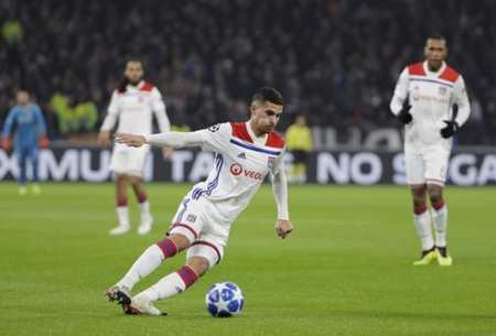 组赛中陷入 组赛中陷入